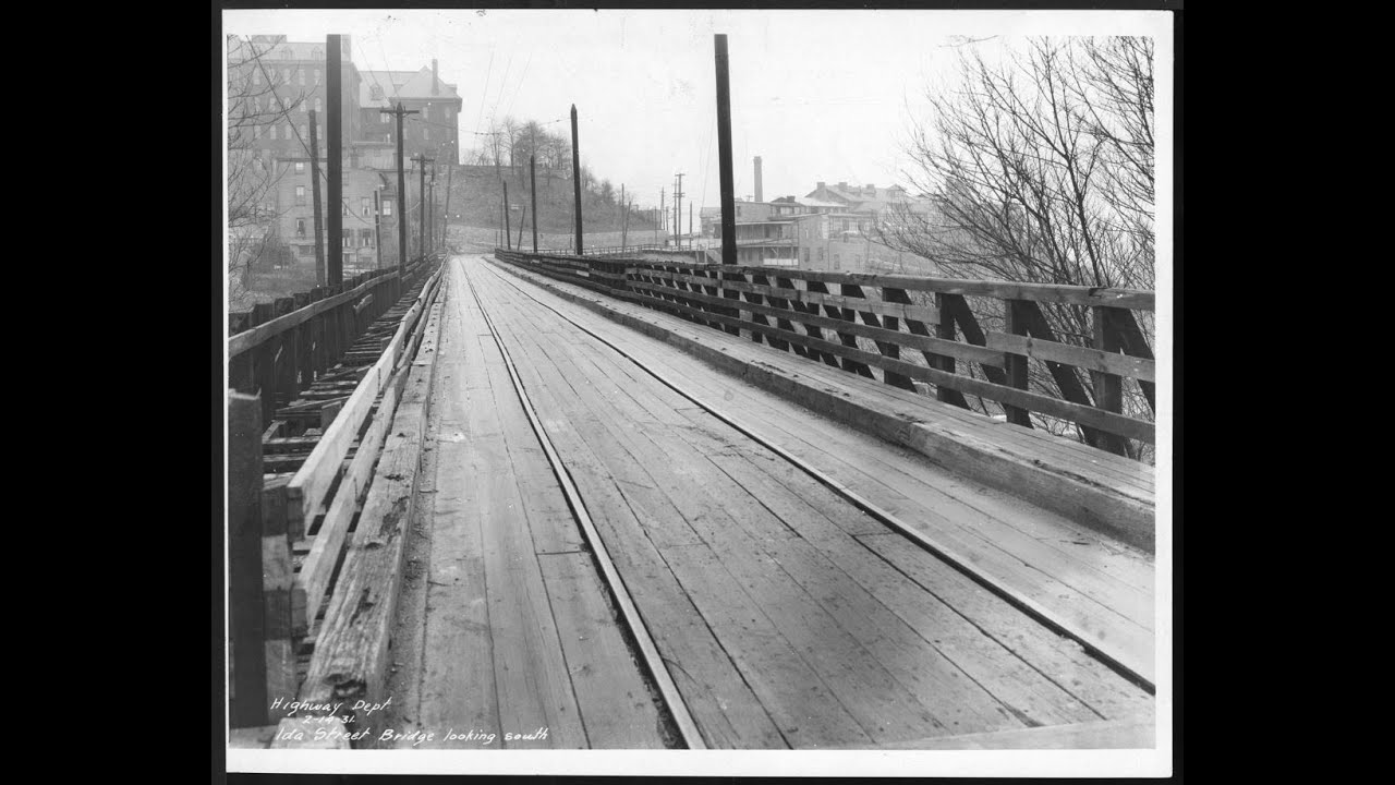 Ida  Street  Bridge,  Mt   Adams,  Cincinnati,  Ohio