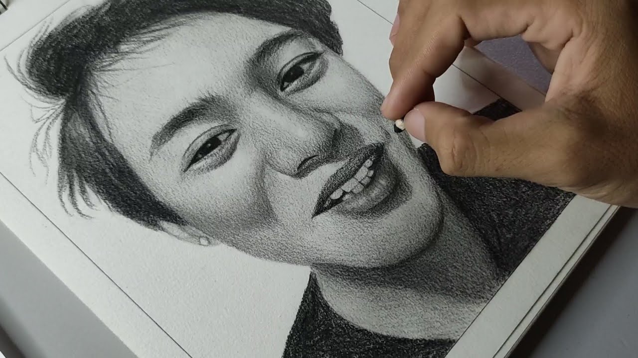 Ryan Ta&ntilde;ada | Pencil Drawing