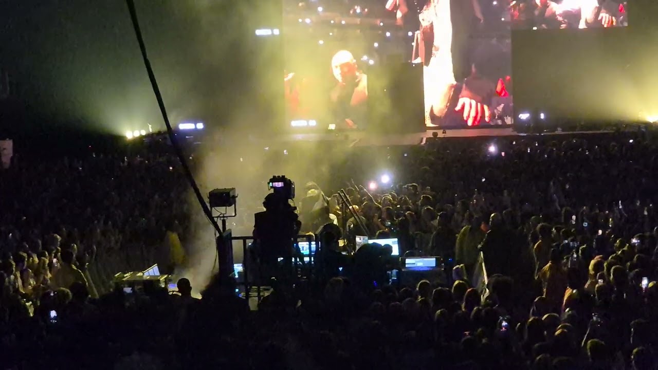 Lorde (A World Alone) Live Ultrasound-Tour '25 @O2-Arena | London 17.11.2025