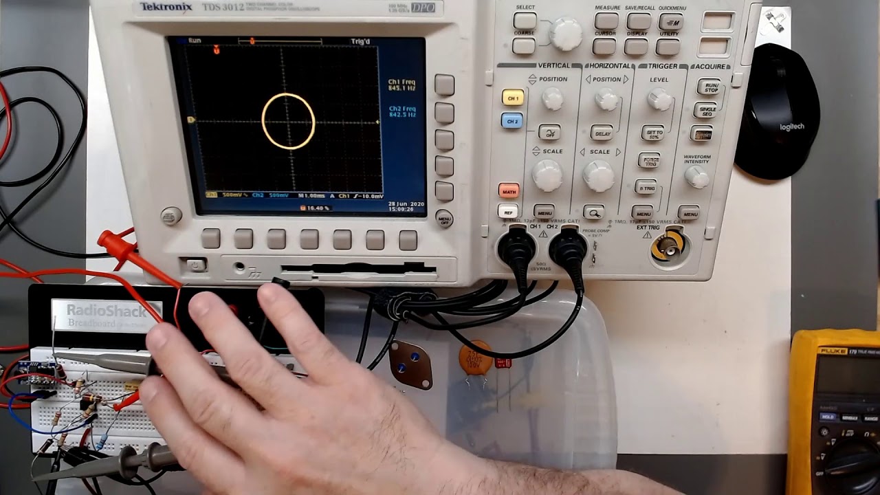 Does this easy to make Curve Tracer work?