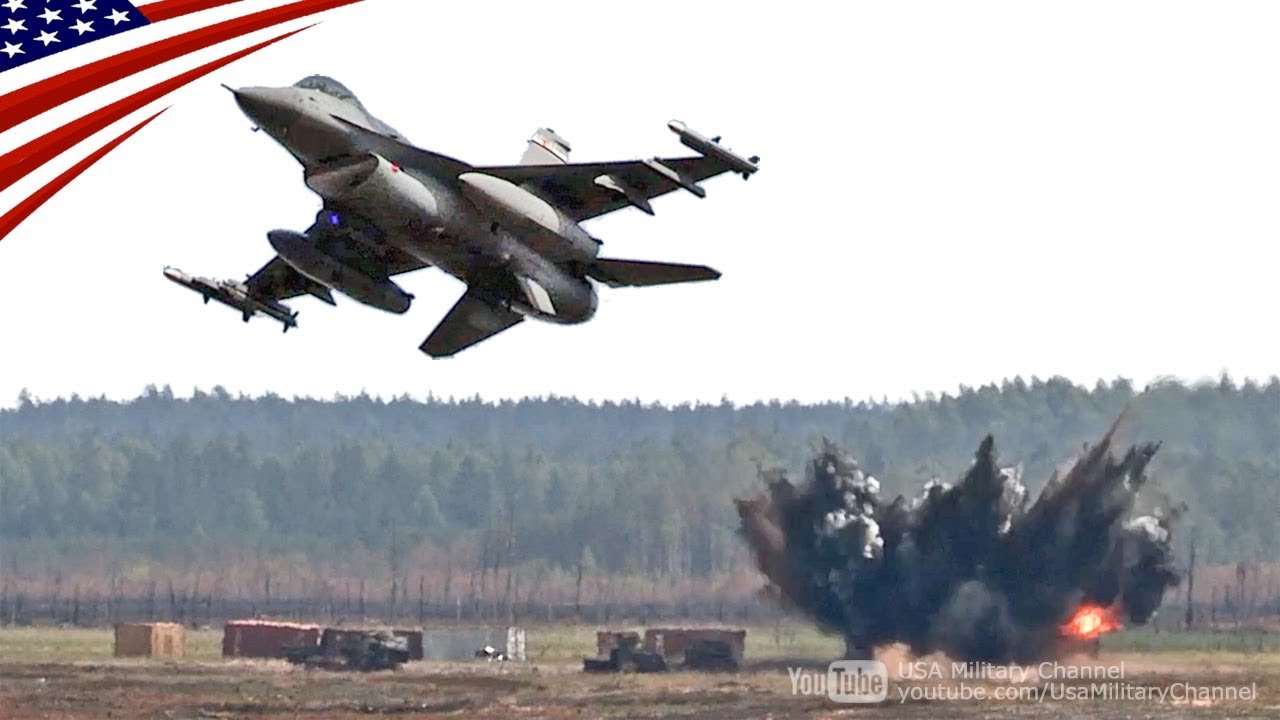 F-16ファイティング･ファルコン戦闘機の近接航空支援(CAS)訓練