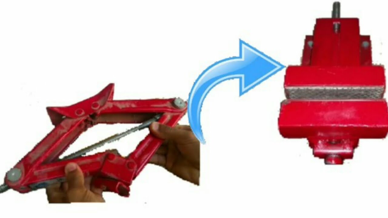 صنع ملزمه من رافعة سيارة مكسورة  He made a scythe from a broken car jack