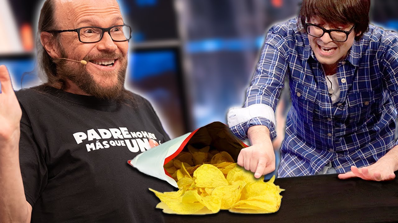 Una bolsa de patatas adivina la carta de Santiago Segura