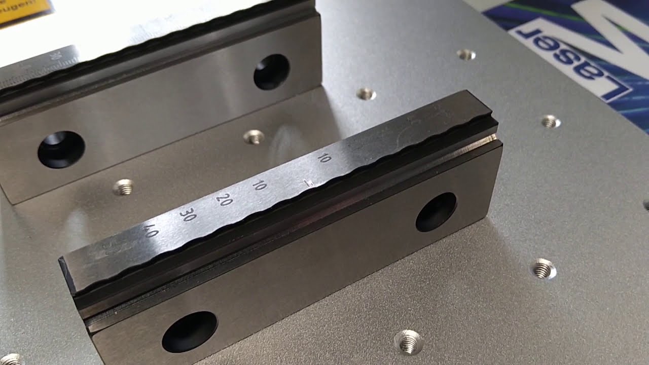 [Spanntechnik] Lasermarkieren von Stahlteilen - Krallenbacken mit Doppelstufe
