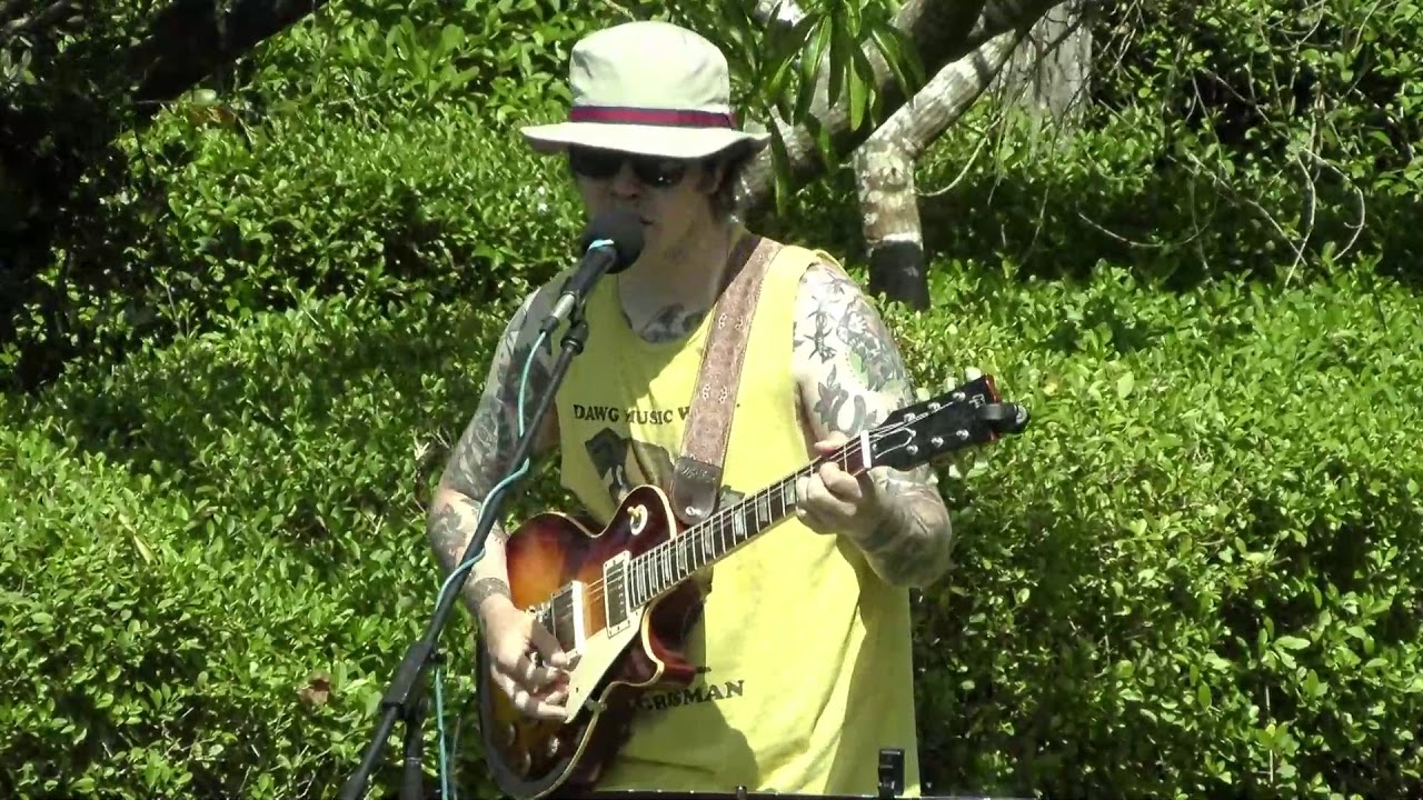 Billy & The Kids ft. Billy Strings - 