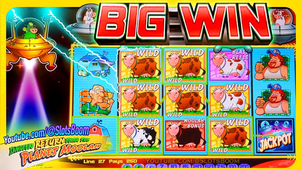 STACKS OF WILDS!!! BIG WIN on Invaders Return From The Planet Moolah - FREE GAMES - CASINO SLOTS