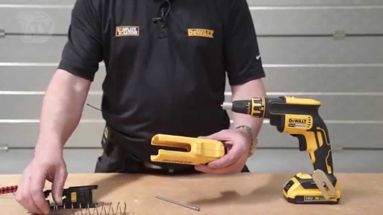 Шуруповерт для гипсокартона Dewalt DCF620