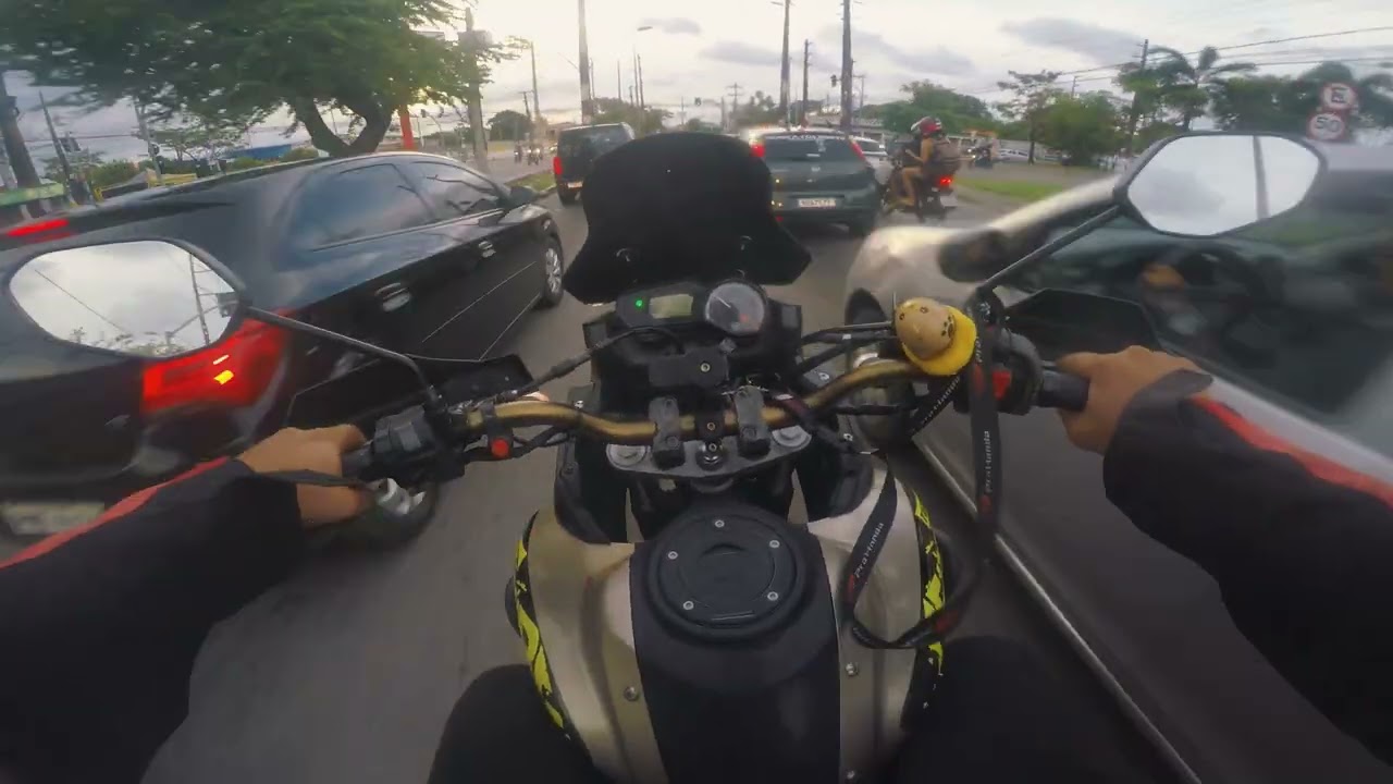 || USANDO A FAIXA EXCLUSIVA PARA MOTO || FORTALEZA/CE