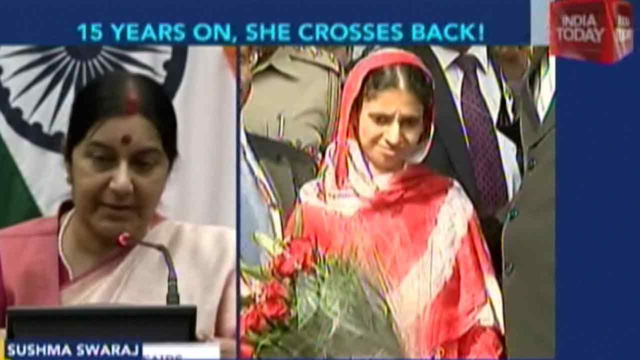 Sushma Swaraj Addresses Reporters After Geeta’s Return