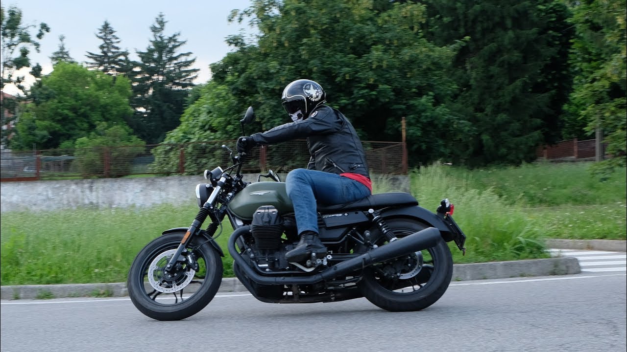 MotoGuzzi V7IIIStone MY2018