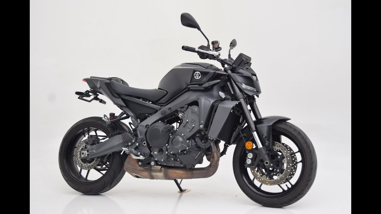 2025 Yamaha MT-09- BLACK