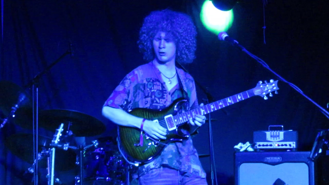 2021 07 31 Isaac Hadden 'Cold, Rain and Snow' (Grateful Dead) Glass House