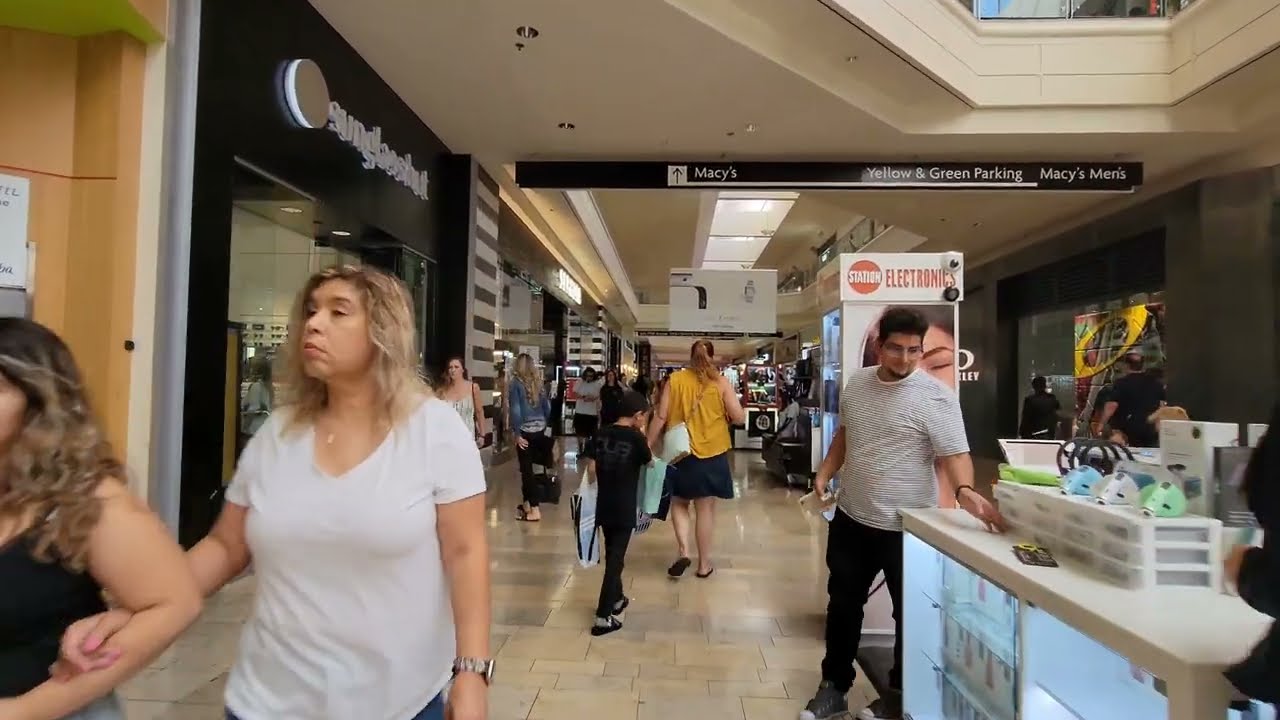 Mall of Las Vegas's Fashion Show Shuttle Stop, Walking Tour inside Mall While on Vacation.