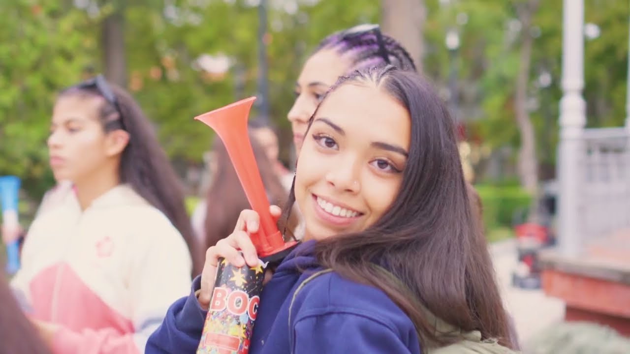 Ebyma 5to3ra Egresados 23- Sony zve10 hlg3