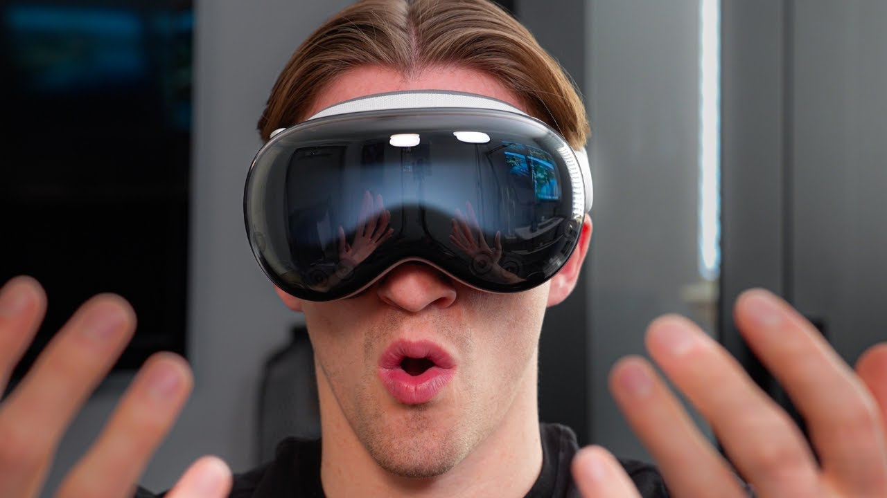 Apple Vision Pro Unboxing, Setup & First Impressions!