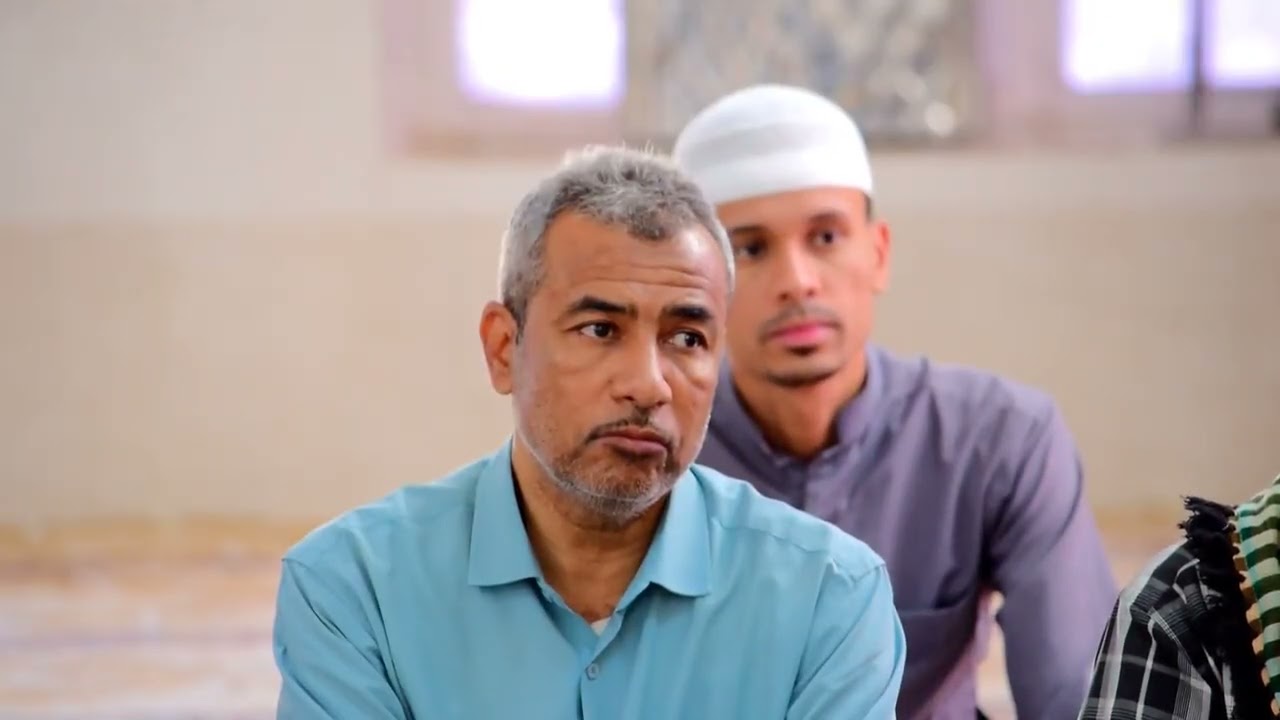 أشهد أن لاإله إلا الله استغفر الله