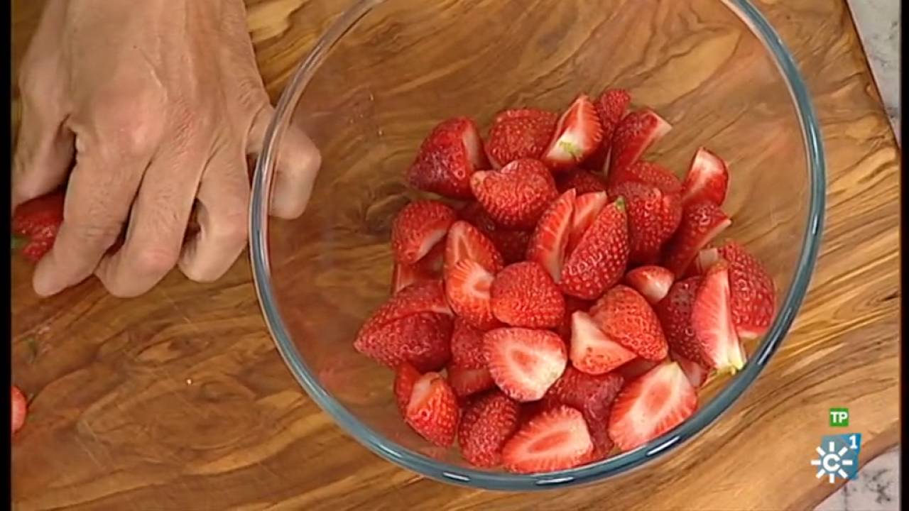 Cómetelo | Tarta de queso con fresas