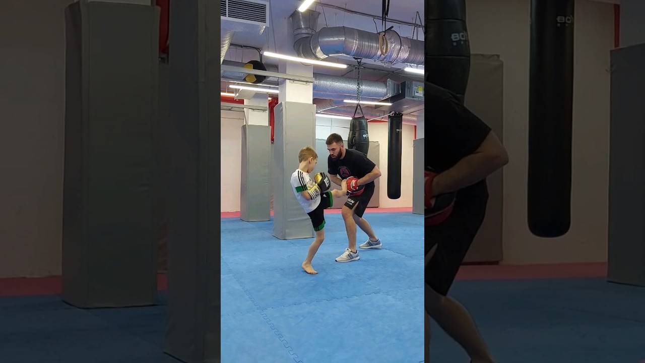 children's kickboxing training - preparation for competitions #workaut #kickboxing #children #shots
