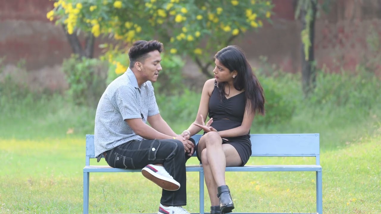 One girl has two boyfriends 😡 || Naveen Jangra New Video