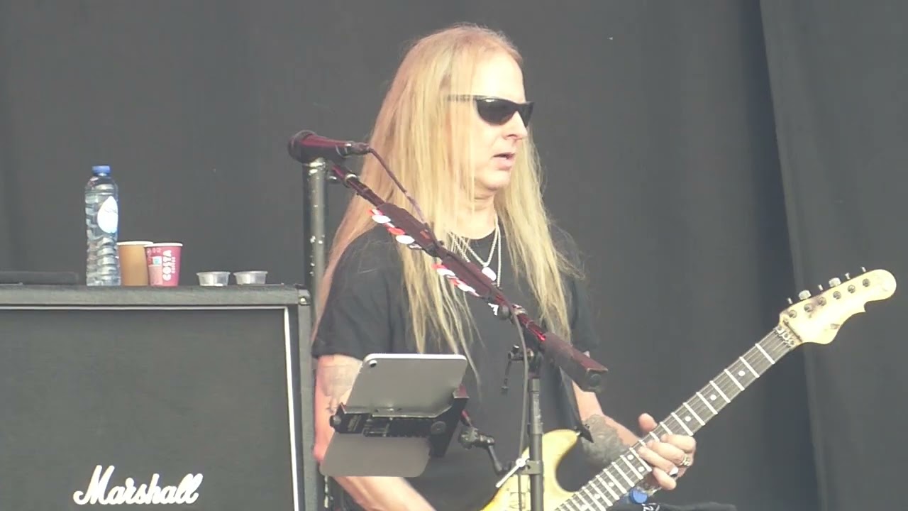Jerry Cantrell- I Want Blood - Dessel 20-June-2025