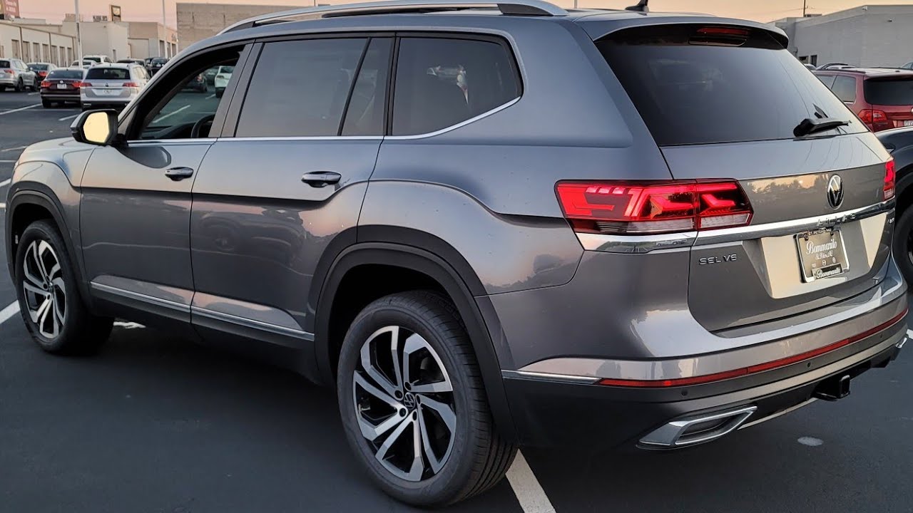 2023 VW Atlas SEL in Platinum Gray Metallic 360&deg; quick view