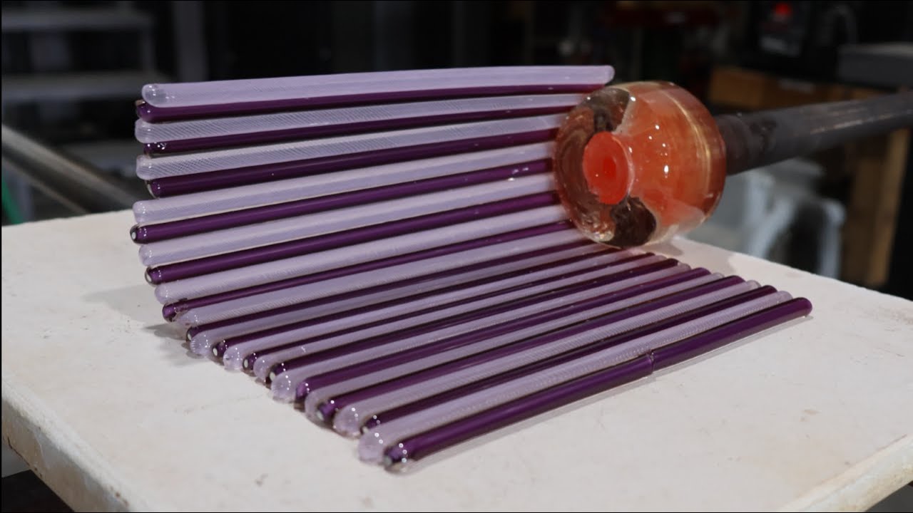 Recovering from your mistakes - Full Glassblowing Cane Roll Up Demonstration