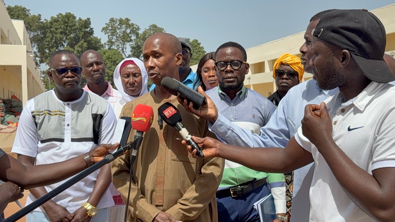 📢🏛️ Visite des nouveaux blocs PGF/SUP par le Recteur Alassane DIEDHIOU pour la rentrée 2024-2025. 🎓✨