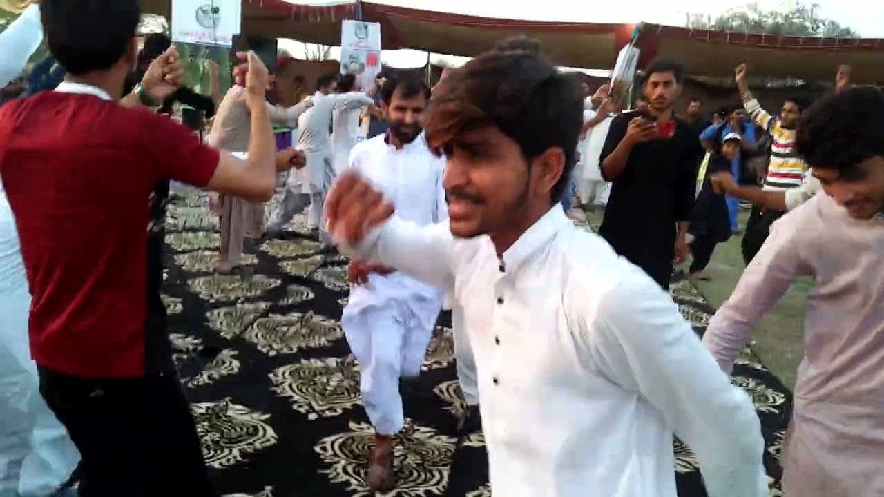 saraiki ghumar| pakistani | mela in mnsuam | amazing video | mela