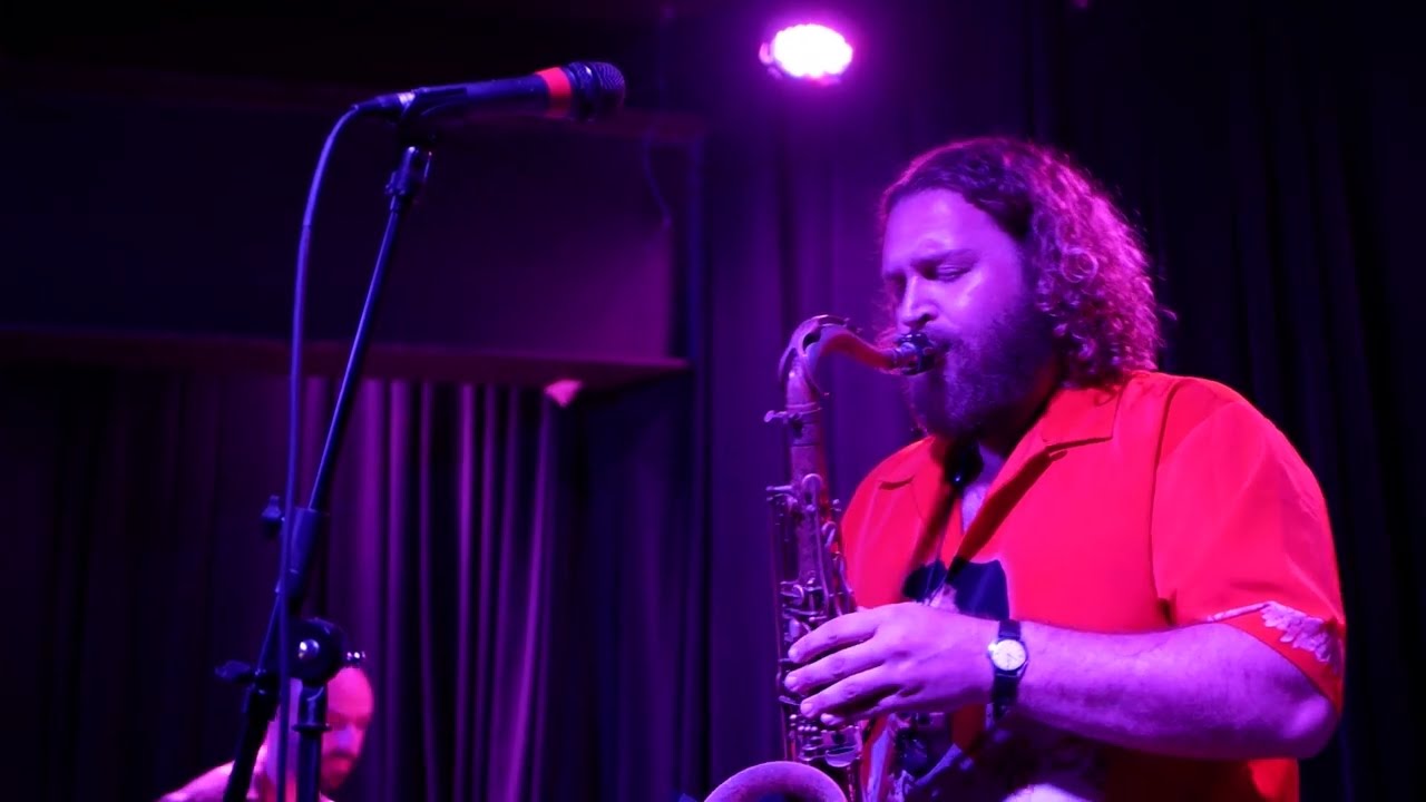 Saxophone Harmonizer pedal (LIVE solo) - Chase Ceglie