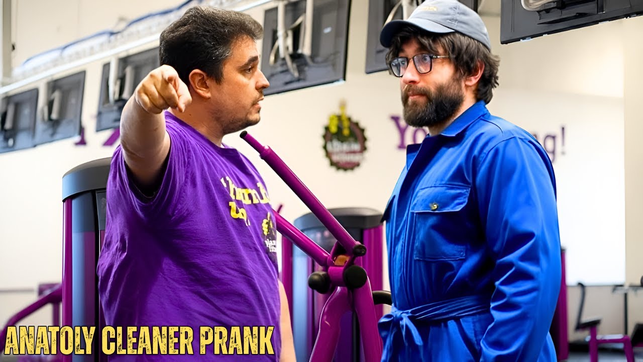 BODYBUILDER'S Getting ANGRY At ANATOLY'S 32 KG MOP PRANK... | Anatoly 40 Minutes Cleaner Pranks!!!