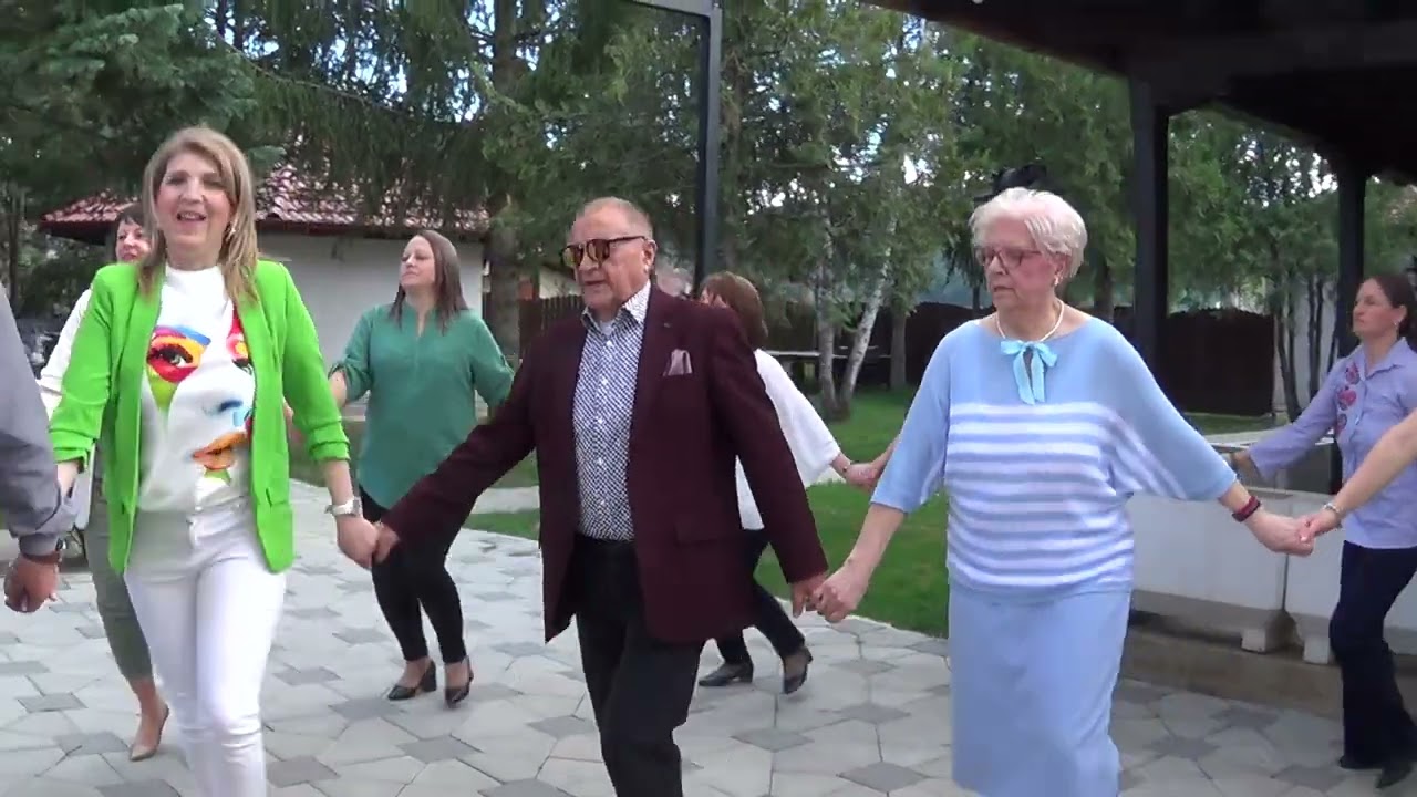 Maleshevsko oro vo izvedba na zdravstvenite rabotnici od Maleshevijata