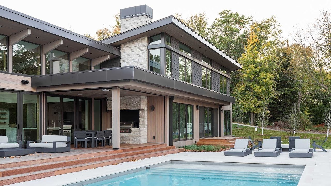 Swan Lake House: Exterior, Entry, Great Room, Kitchen Video Tour