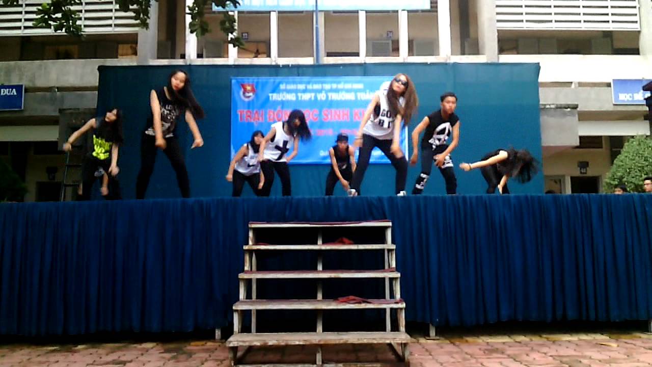 Twerk it like Miley(M4N) -  Bang Bang Bang(BigBang) / Dance cover by DM.Crew