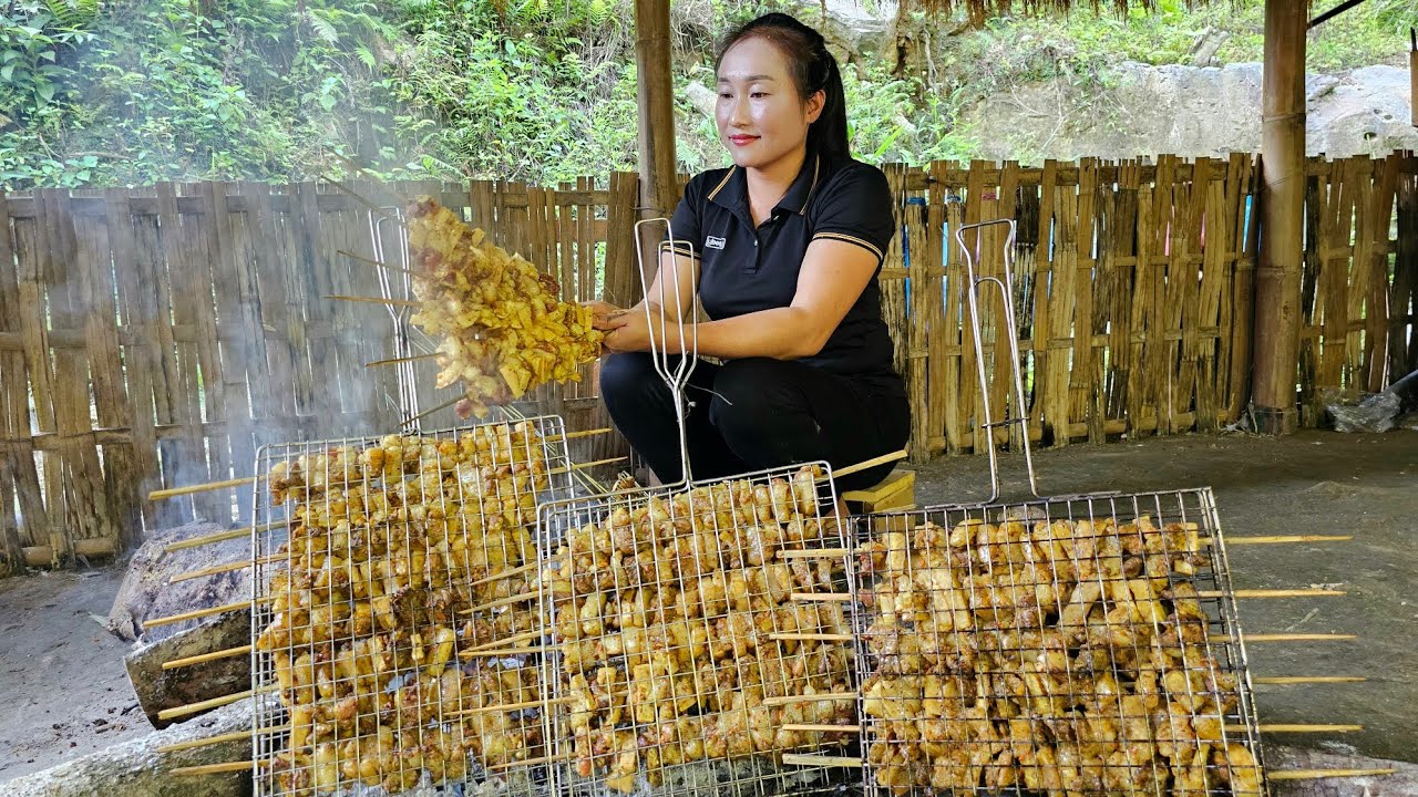 2 years of building a life: Process of making grilled meat skewers, spring roll go sell - Cooking