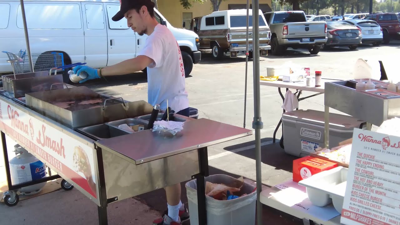 🔥 INSANE Wanna Smash Burgers on the Street! 🍔 | Street Food Perfection