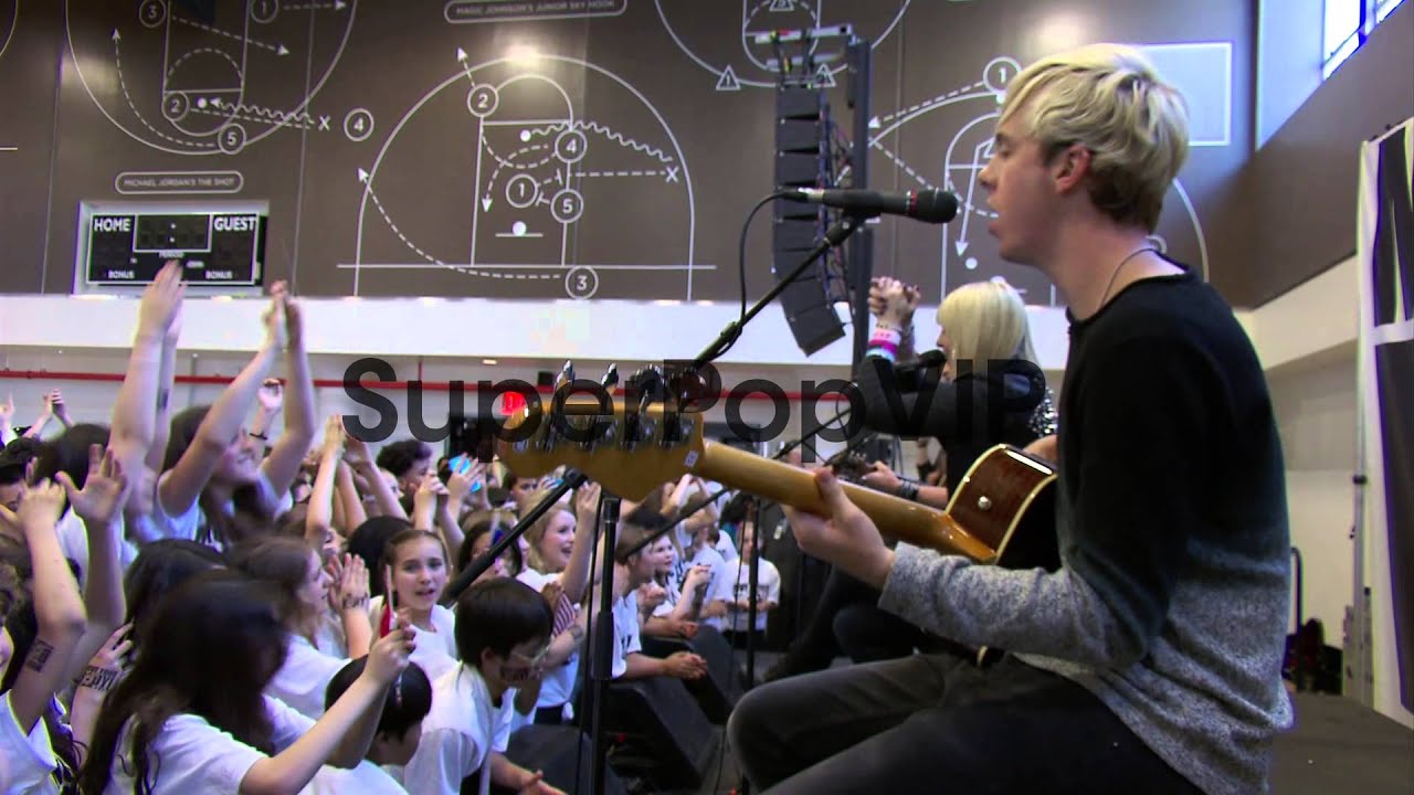 R5 perform at WAT-AAH! Foundation Move Your Body 2013 Fla...