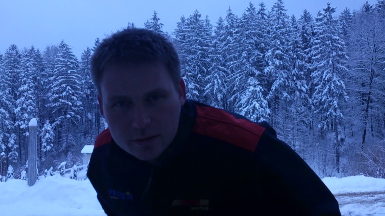 AutoSock: Snow socks on Smart car 3