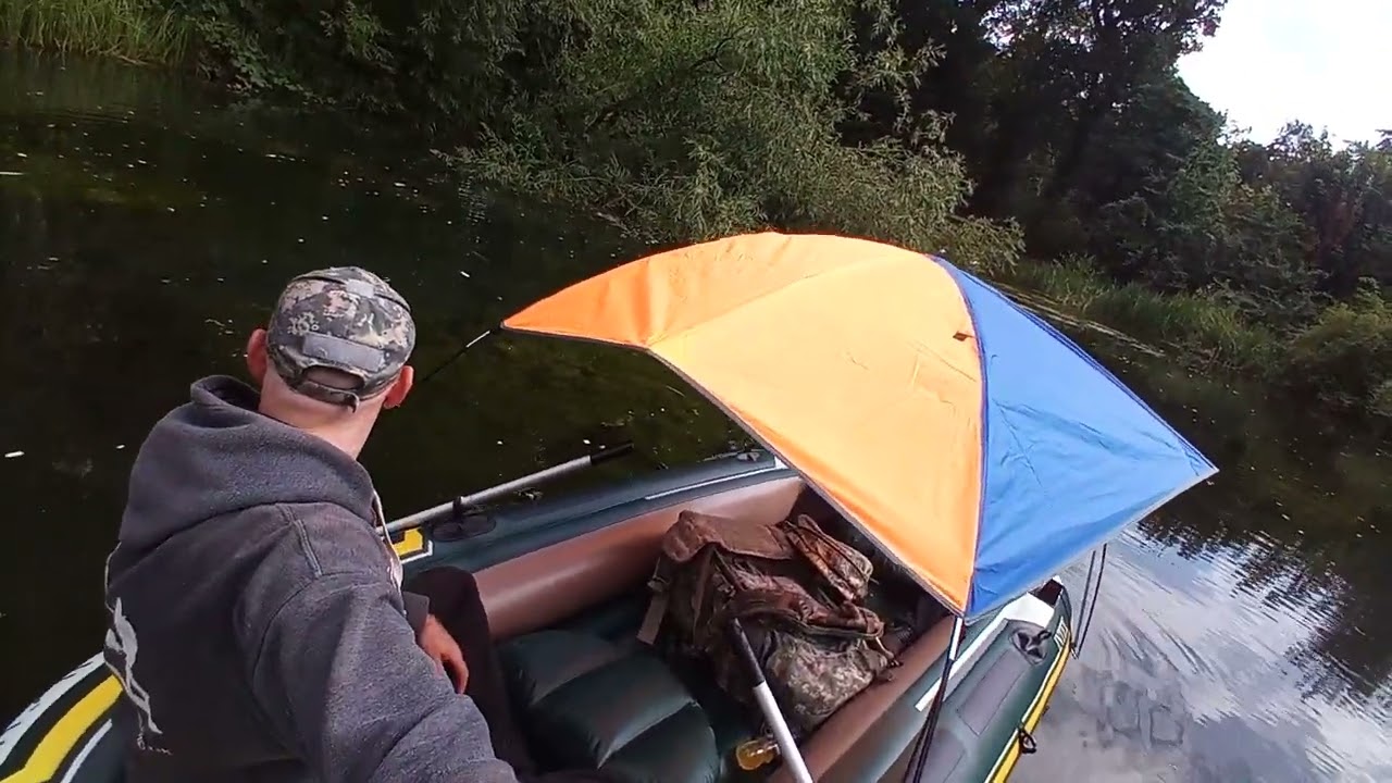 seahawk 4 take out on the lake.