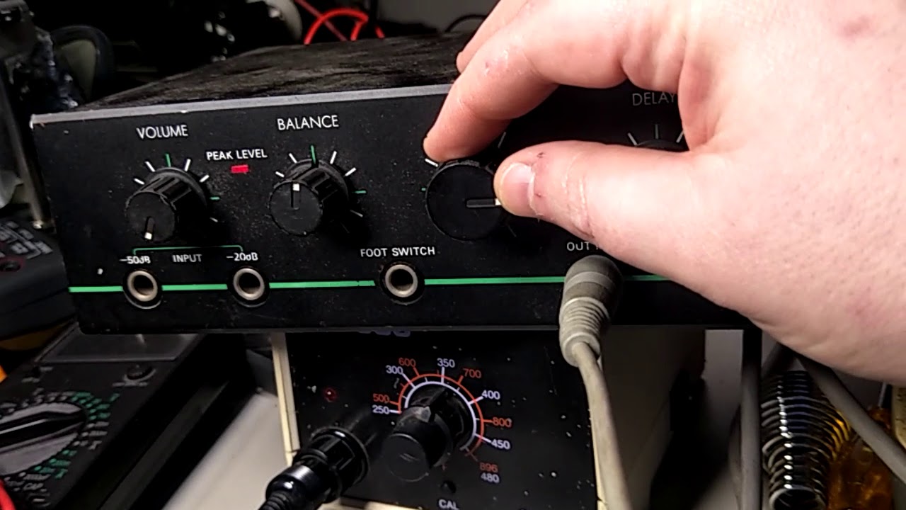 Melos DE-1 Analogue Analog Echo. MN3005 Same chip as Boss DM-2