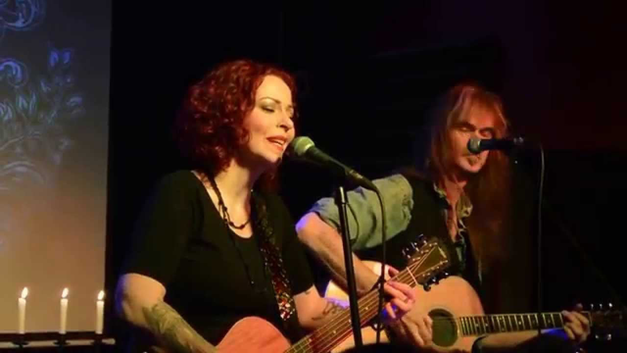 The Gentle Storm - Mad World (Anneke van Giersbergen & Arjen Anthony Lucassen, Poznań, 28.02.2015)