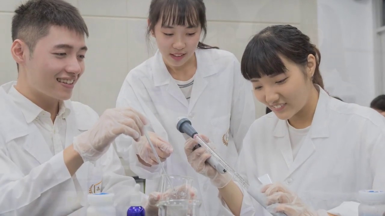 【嘉藥FUN報報】嘉南藥理大學  世界大學入榜(HitFM放送)