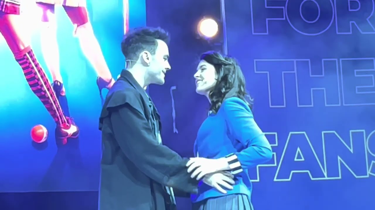 Musical Con Day 1 (10/22/2022) SHOW SPOTLIGHT: Heathers Musical