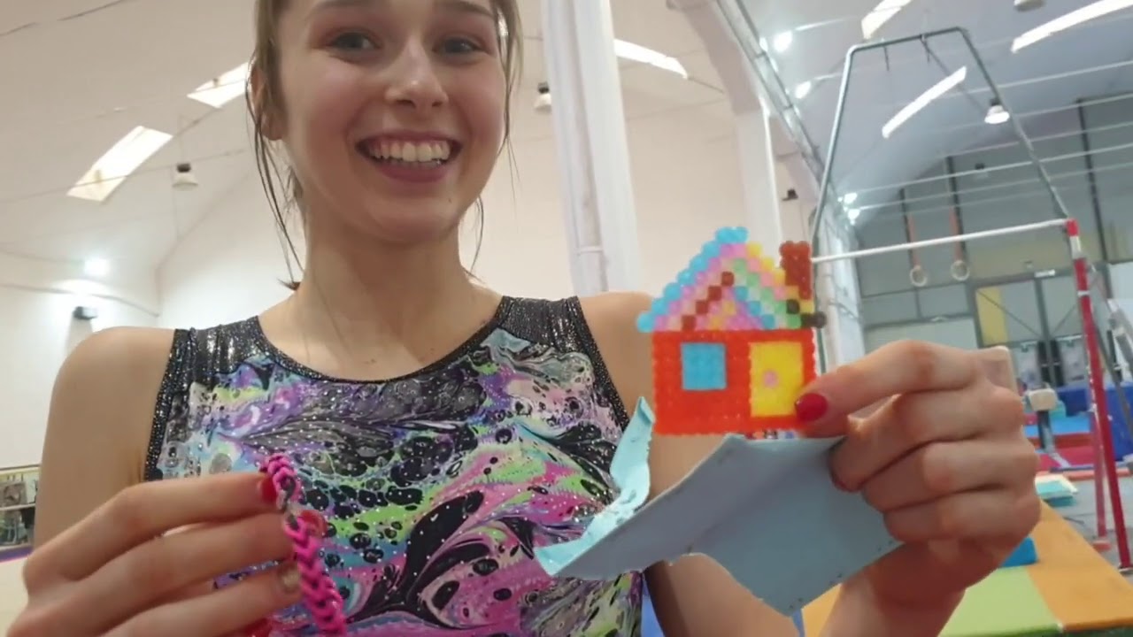APRIAMO IL PACCO REGALO DELLA NOSTRA FAN VITTORIA ginnastica artistica CSB