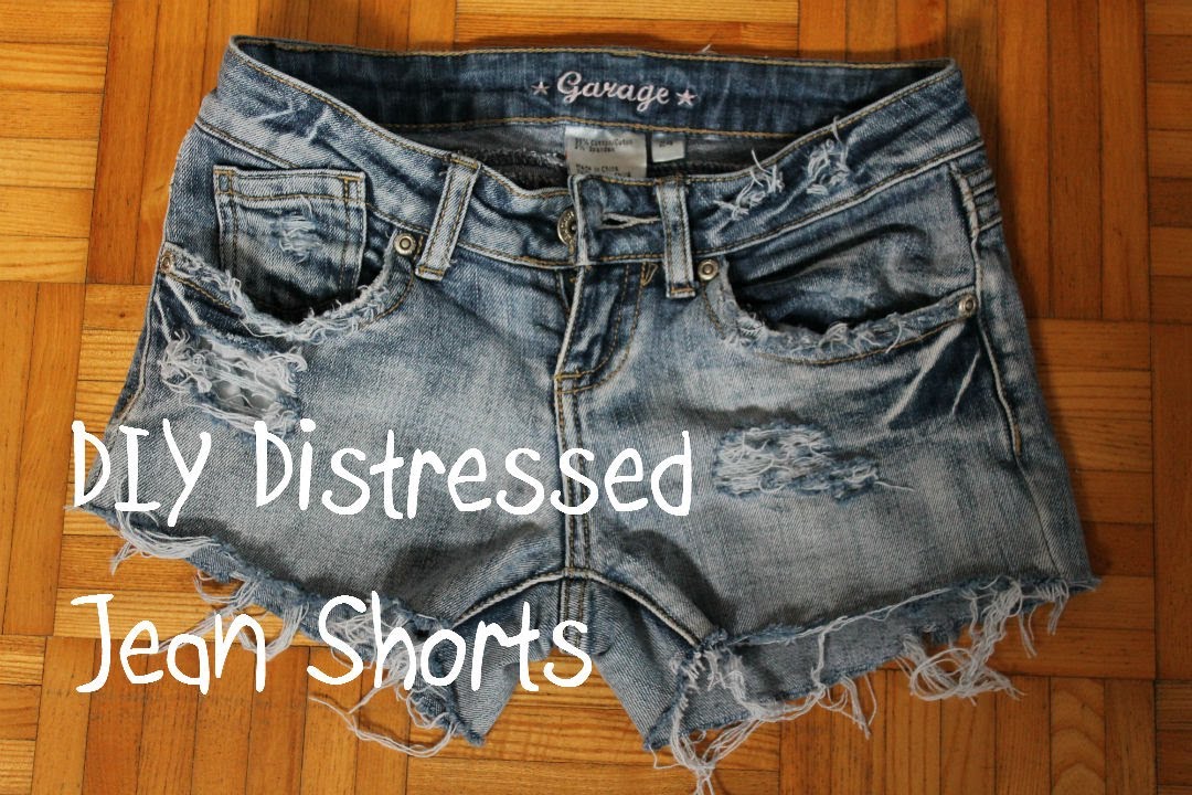 ♦DIY♦ Turn Jeans Into Distressed Jean Shorts (3 Different Ways!)
