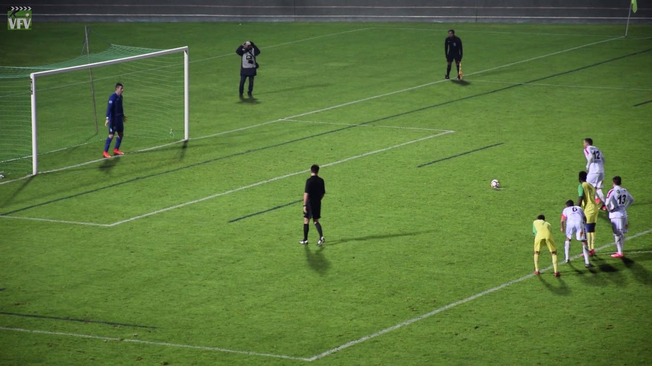 LA ROCHE S.Y 1-2 NANTES FC2 en National 3 B
