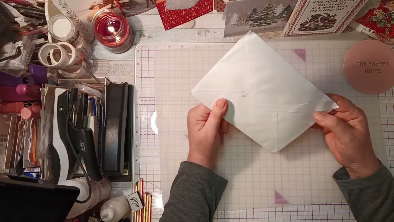 Merry mail from @papercraftingwithenis @GigiHanna @sunflowersandcrafts00 @GwenTheTrashWitch