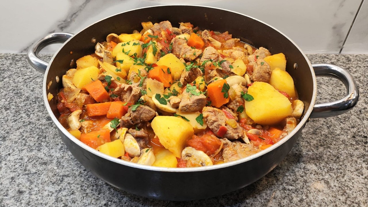 Estofado de magro de cerdo con verduras