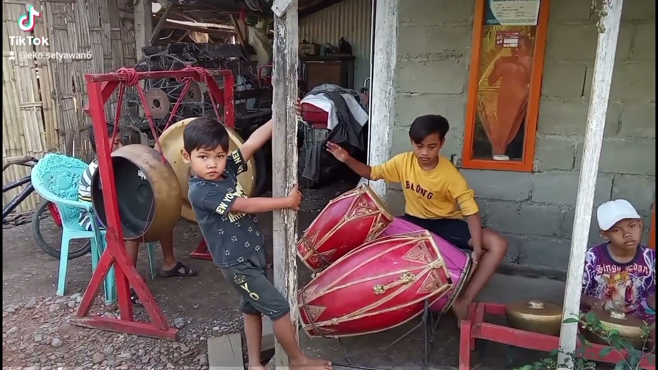 Intip pembuatan arasemen terbaru bersama Kendang Cilik KROBUNG PERCUSSION