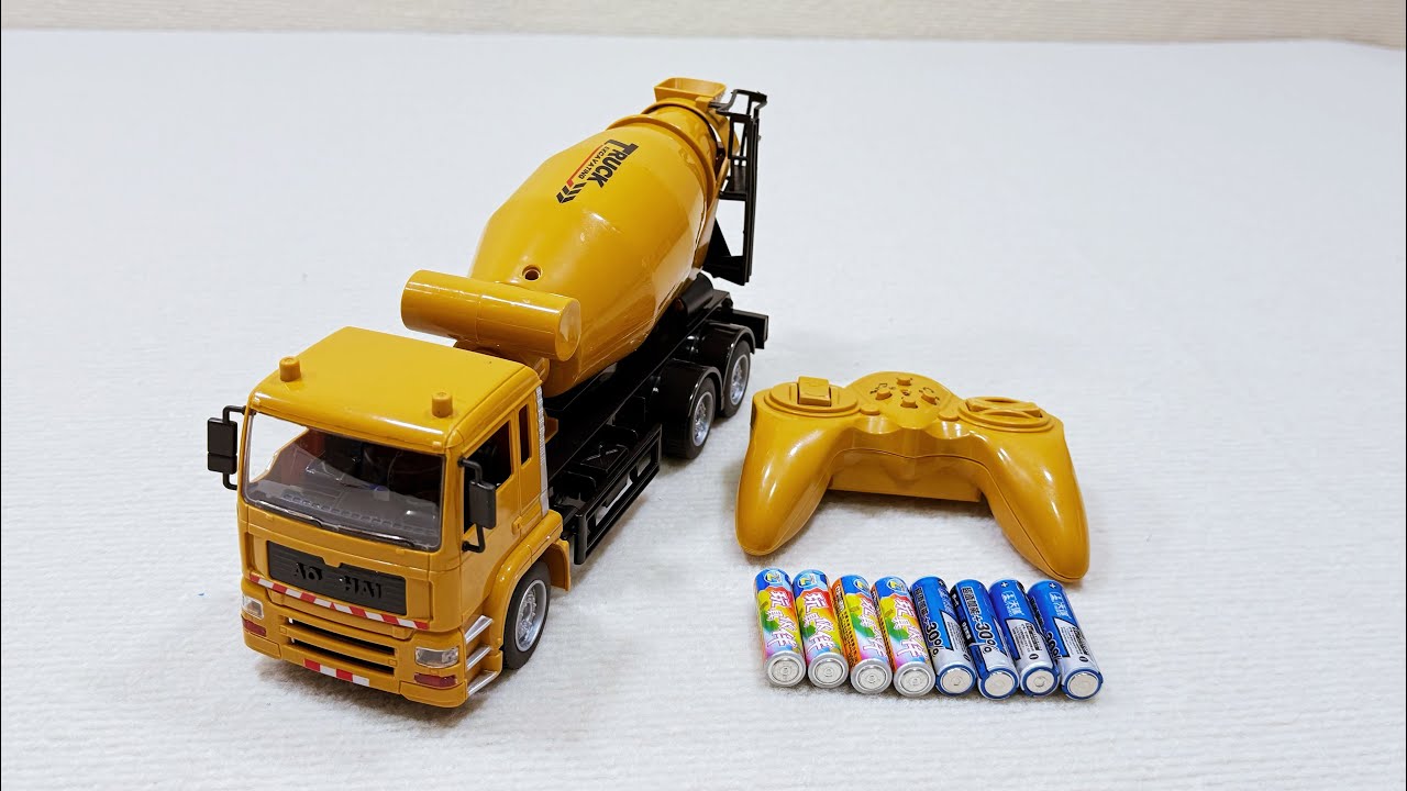 Unboxing electric tricycle, spray car, Mario remote control car, mixer truck
