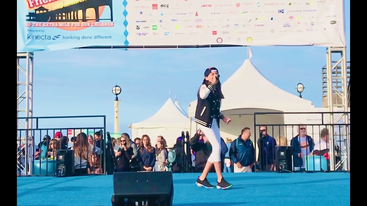 10 YO Madison Taylor Baez Headlines Skechersp2pwalk 15,000 In Attendance
